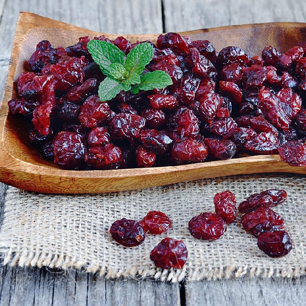 Dried Sliced Cranberries
