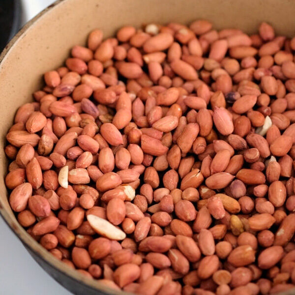 Raw Peanuts with skin on from Australia