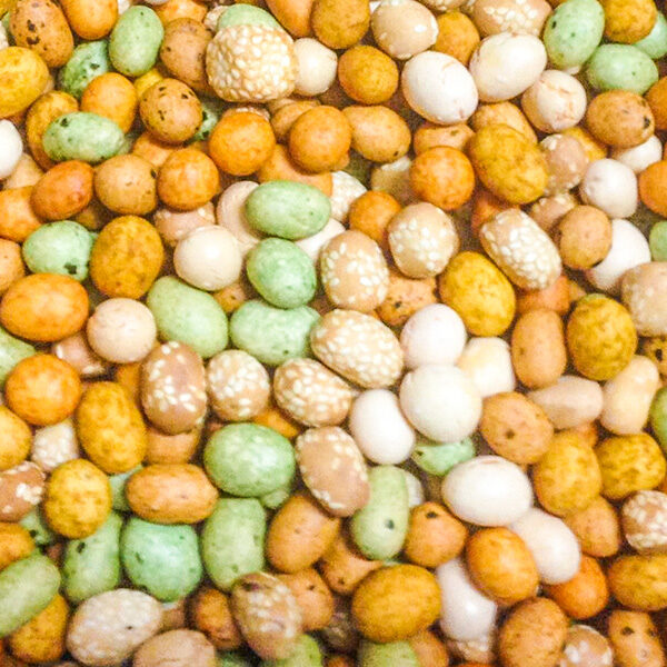 Assorted Peanuts Coated Crackers