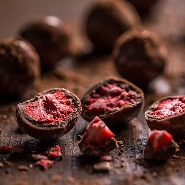 Milk Chocolate Freeze Dried Strawberries