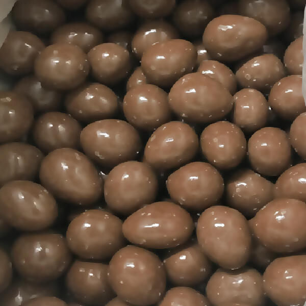 Milk Chocolate Freeze Dried Strawberries