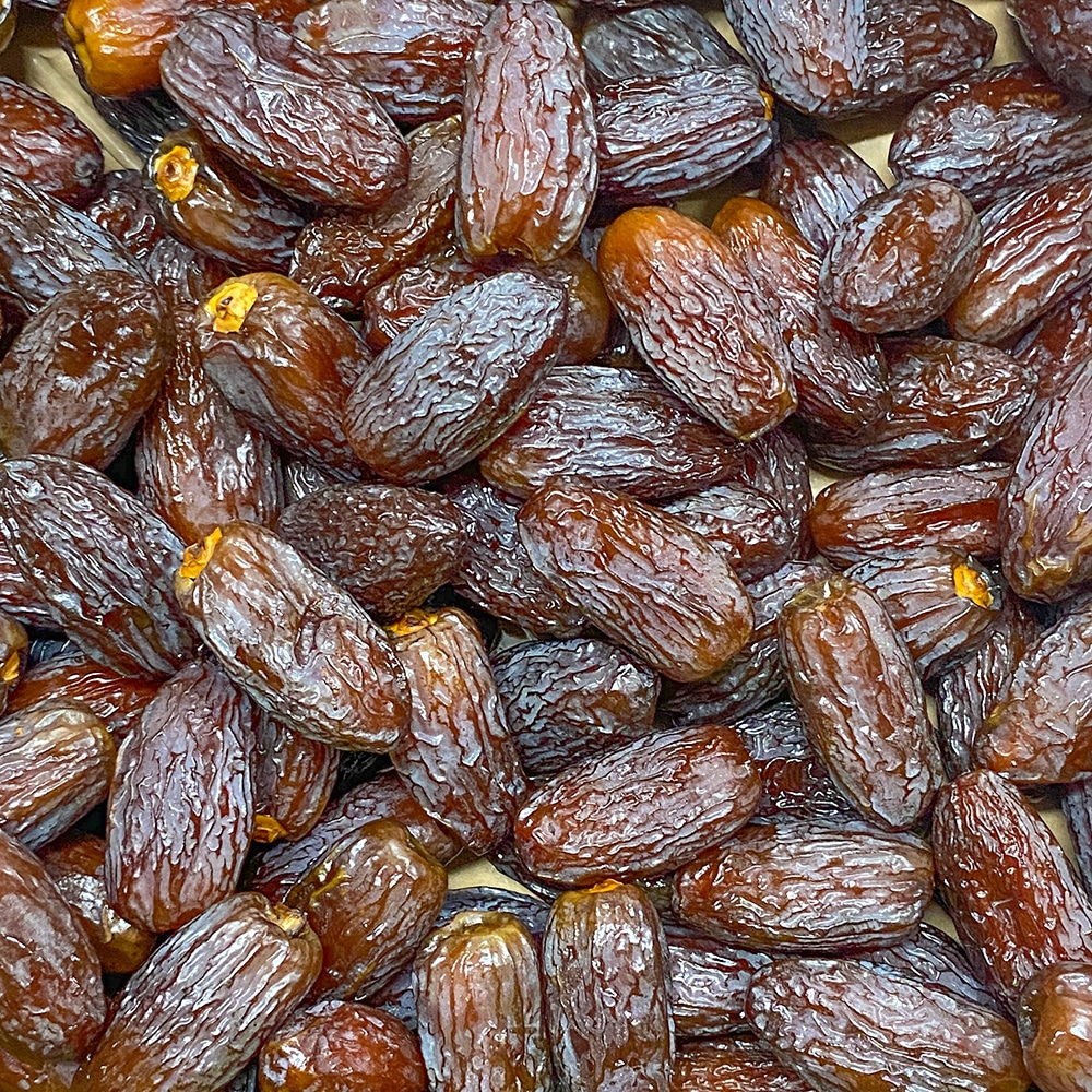 Medjool Large Dates with pip